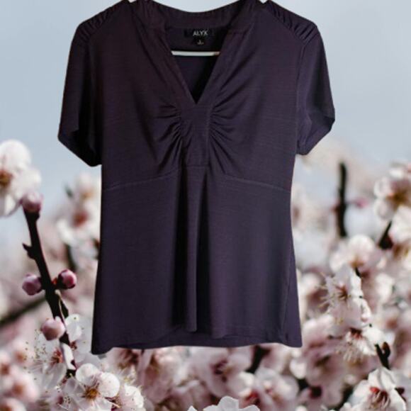 Alex Small short sleeve plum polyester blend stretch woman's blouse - Picture 1 of 1